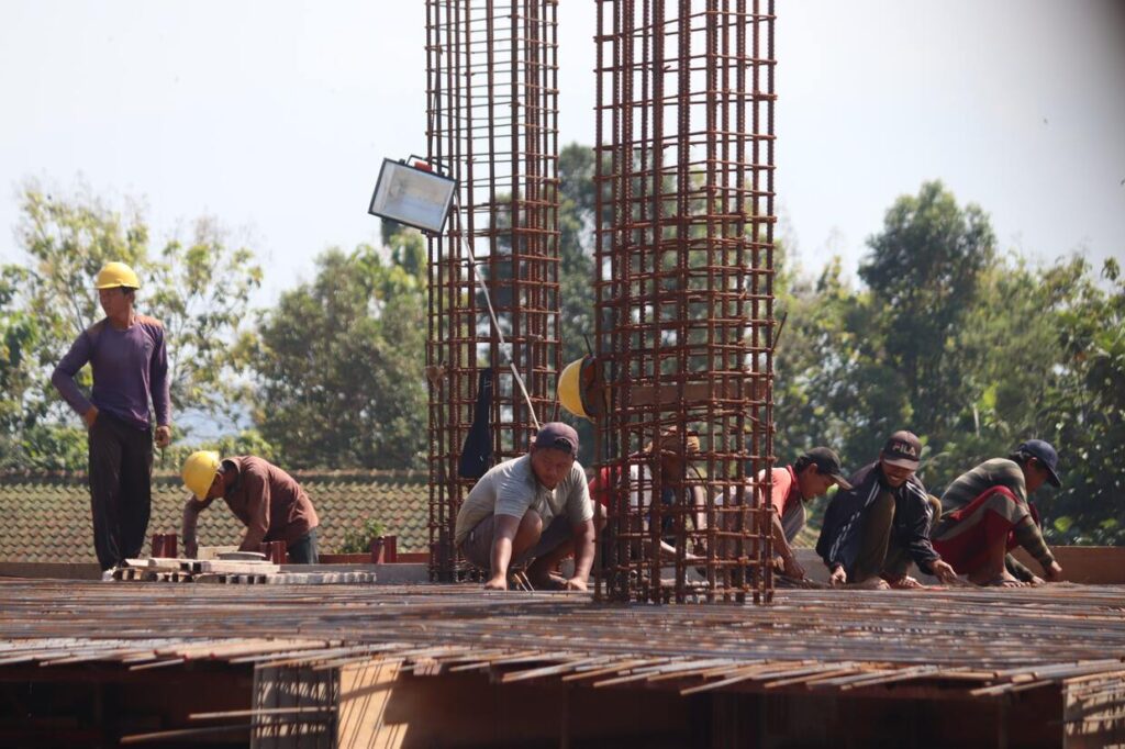 construction of villa in indonesia