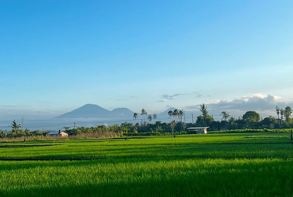 how can foreigners buy property in bali