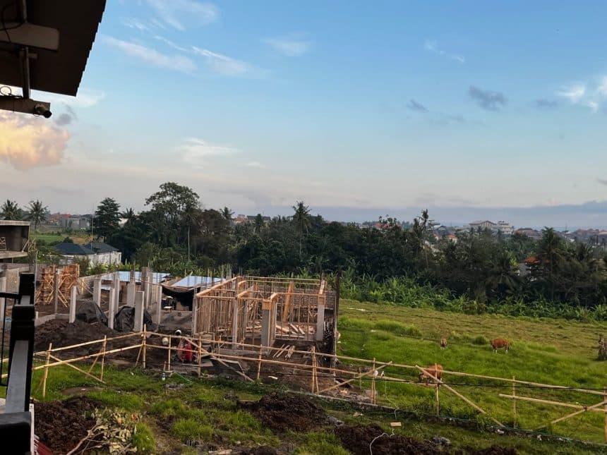 building a villa in indonesia