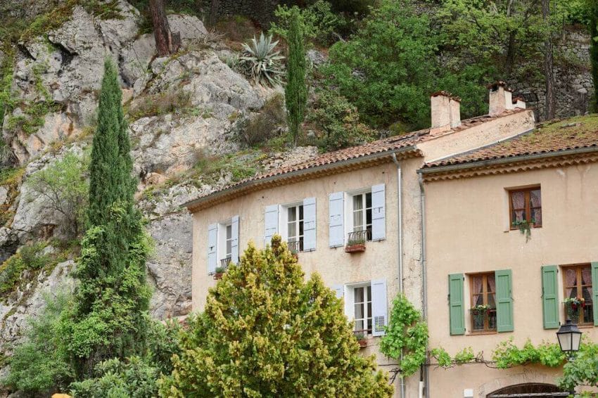list my property on airbnb in france